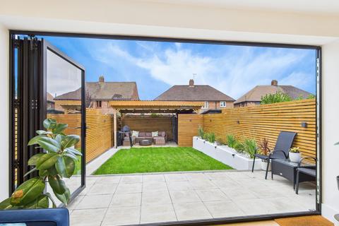 undefined, Rose Gardens, South Road, South Ockendon, Essex, RM15
