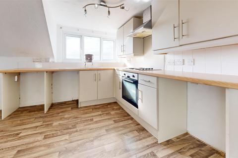 2 bedroom flat for sale, Weston Road, Portland
