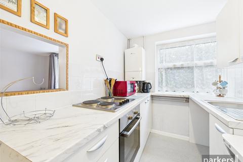 2 bedroom apartment for sale, Langdale Gardens, Reading RG6