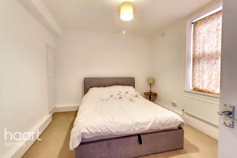 undefined, Hatfeild Mead, Morden