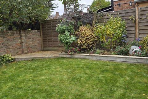 5 bedroom semi-detached house for sale, Ashford Road, South Woodford, London, E18