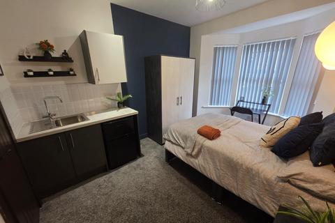 undefined, Belmont Road, Luton, Bedfordshire