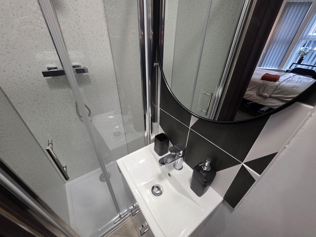 Whats App Image 2025-10-07 at 12.23.30 PM - Copy -