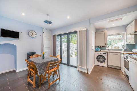 3 bedroom terraced house for sale, Kingshill Avenue, Worcester Park, KT4