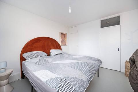 1 bedroom flat to rent, Charles Square, Hoxton, London, N1