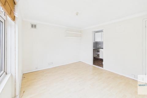 1 bedroom flat for sale, Lichfield Court, Jerrard Drive, Sutton Coldfield, B75 7TW