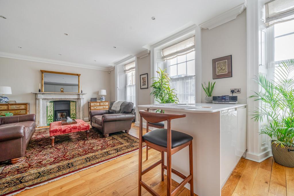 Open plan living/dining/kitchen