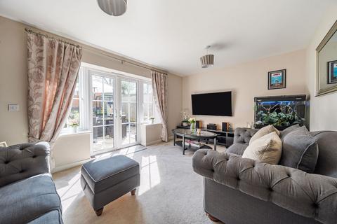 3 bedroom semi-detached house for sale, Dame Kelly Holmes Way, Tonbridge, TN9