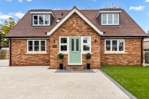 3 bedroom detached house for sale, Goffs Lane, Goffs Oak EN7