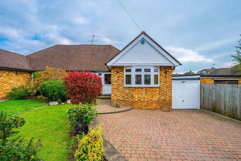 3 bedroom bungalow for sale, Westland Drive, Brookmans Park