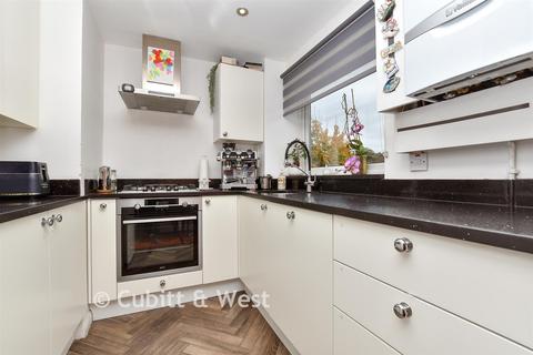undefined, Upton Dene, Sutton, Surrey