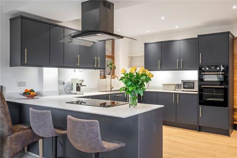 5 bedroom detached house for sale, Canford Cliffs Road, Lower Parkstone, Poole, Dorset, BH13