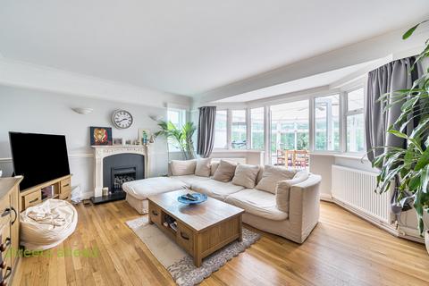 undefined, Coulsdon Road, Coulsdon, CR5