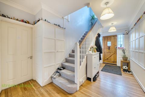 undefined, Coulsdon Road, Coulsdon, CR5