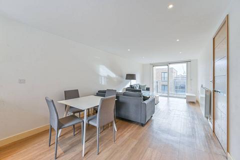 2 bedroom flat to rent, Whiting Way, Rotherhithe, London, SE16