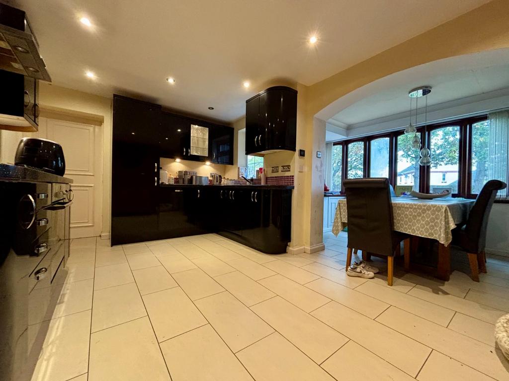 Kitchen / Diner