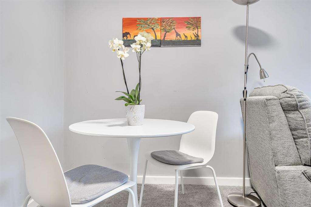 Lounge/Diner