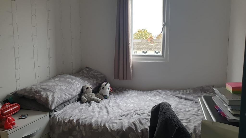 40 Vernon Street - Bed(5).jpeg