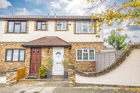 undefined, Holyrood Drive, Westcliff-on-sea, SS0