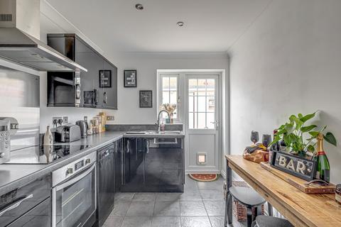 undefined, Holyrood Drive, Westcliff-on-sea, SS0