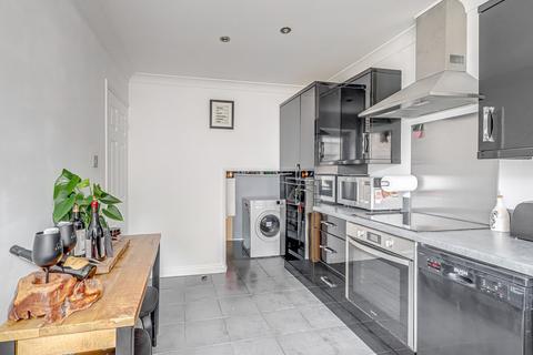 undefined, Holyrood Drive, Westcliff-on-sea, SS0
