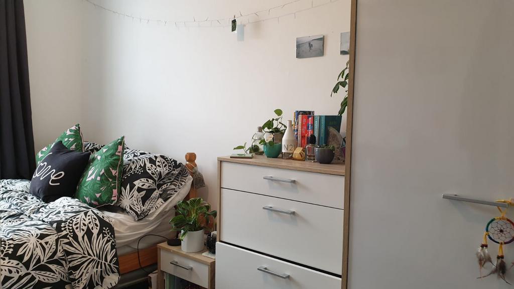 55 Cranwell Street - Bedroom 5.jpeg