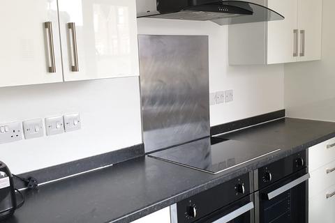 undefined, Lincoln LN2