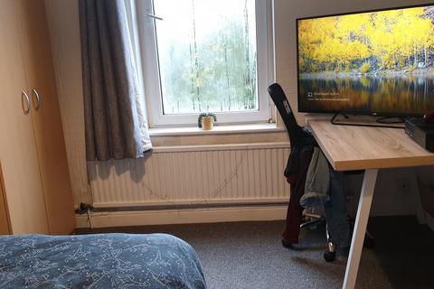 undefined, Lincoln LN5