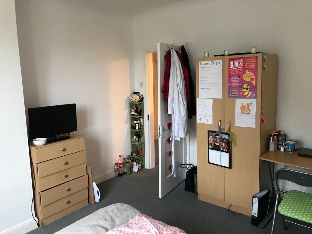 11 Boultham - Bedroom(1).jpeg