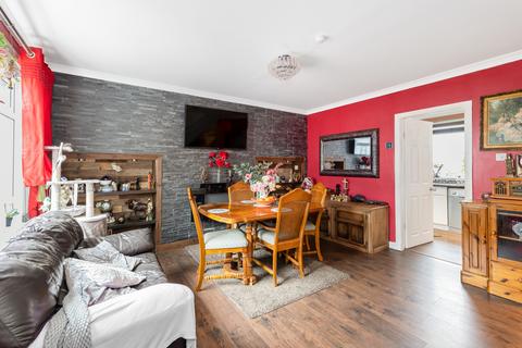 19 Laing Terrace, Penicuik, EH26 0HG