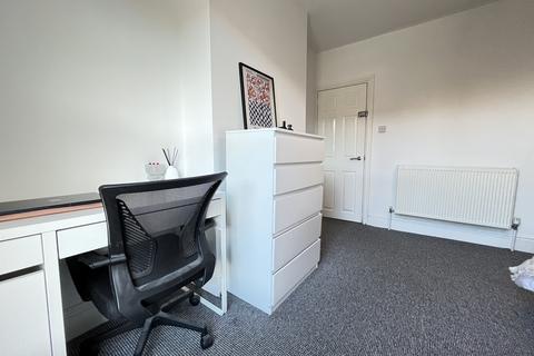4 bedroom terraced house to rent, Lincoln LN1