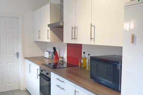 undefined, Lincoln LN5