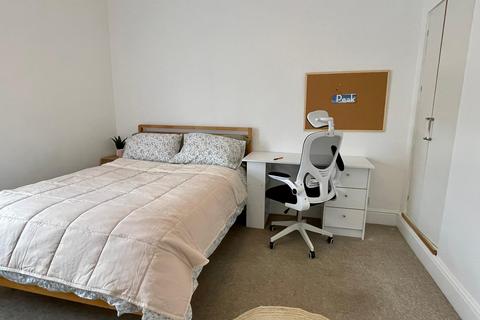 undefined, Lincoln LN1