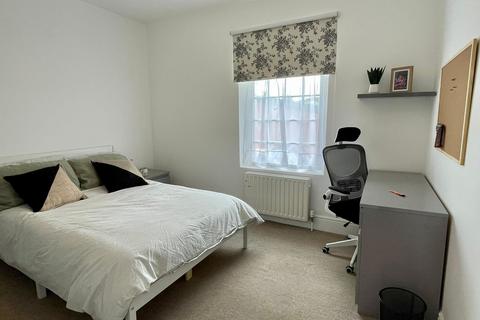 undefined, Lincoln LN1