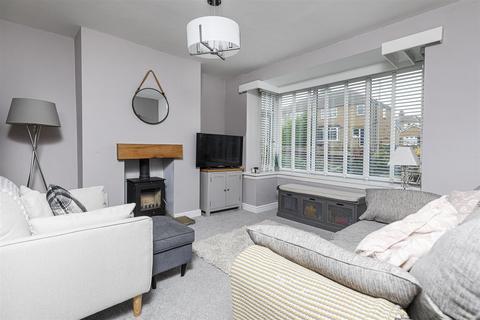 3 bedroom semi-detached house for sale, Goldington Avenue, Huddersfield HD3