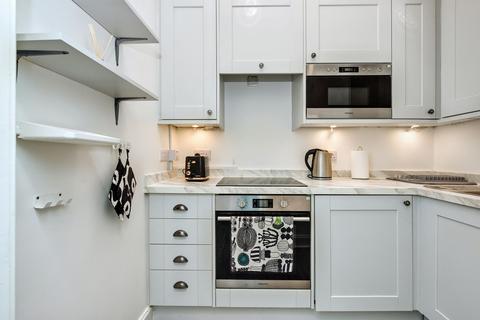 1 bedroom ground floor flat for sale, 10/3 Rossie Place, Easter Road, Edinburgh, EH7 5SG
