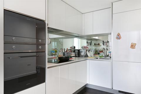 2 bedroom apartment for sale, Wandsworth Road, London