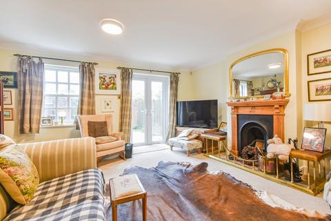 undefined, Lion Mews, Newbury Street, Lambourn, Hungerford, RG17