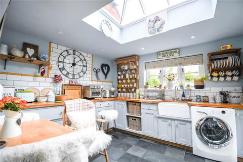 undefined, Oare, Marlborough, Wiltshire, SN8