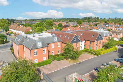 2 bedroom apartment for sale, Mayflower House, Rockingham Road, Newbury, Berkshire, RG14
