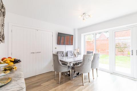 undefined, Meadowbrook, Woolton Hill, Newbury, Hampshire, RG20