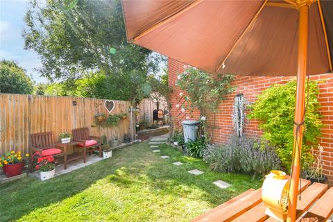 2 bedroom maisonette for sale, Lowbury Gardens, Compton, Newbury, Berkshire, RG20