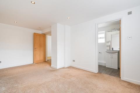 2 bedroom apartment for sale, London Road, Newbury, Berkshire, RG14