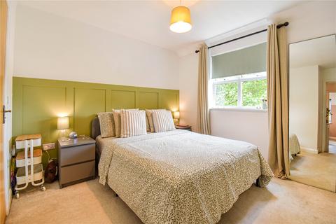 undefined, Old College Road, Newbury, Berkshire, RG14