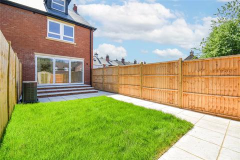 undefined, Russell Road, Newbury, Berkshire, RG14