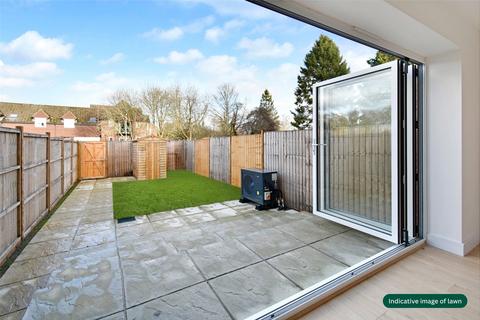 undefined, Russell Road, Newbury, Berkshire, RG14