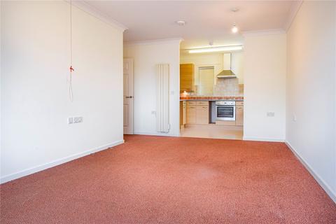 2 bedroom apartment for sale, Meadow Court, Pewsey, Wiltshire, SN9