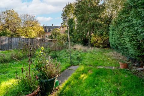 3 bedroom terraced house for sale, Oak Tree Avenue, Cambridge, Cambridgeshire