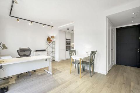 1 bedroom apartment for sale, Siena House, London EC1V
