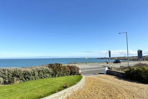 3 bedroom detached bungalow for sale, Bull Bay, Amlwch, Anglesey, LL68